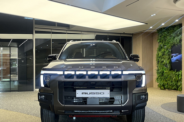 KG 모빌리티, 정통 픽업 ‘무쏘’ 공개